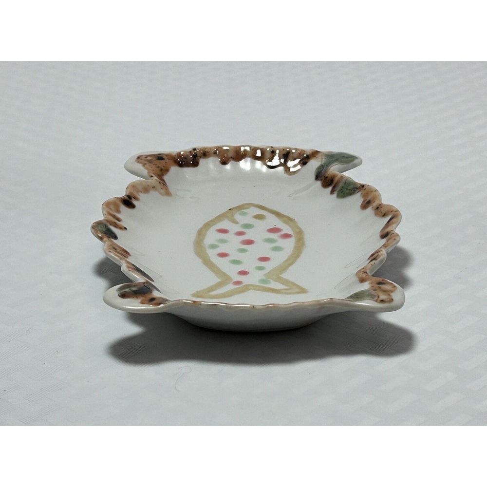 Hand Made &‎ Painted Ceramic 5.5” Fish Trinket/Soap Dish - Picture 4 of 12